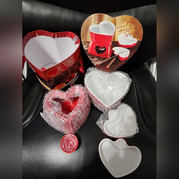 Fondue Set - Picture 4 of 4